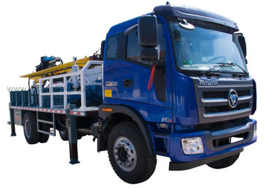 300mの深さのトラックの掘削装置の油圧Borewellの掘削装置4500nmの回転トルク